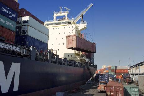 FIESC obtém liminares para liberar cargas no Porto de Itajaí