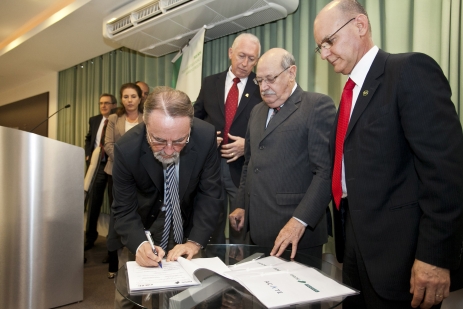 Lançado na FIESC, programa oferece crédito para a inovação no Sul do Brasil