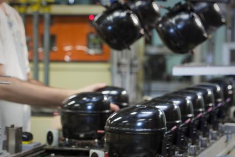 Vendas da indústria fecham o semestre com alta de 10%